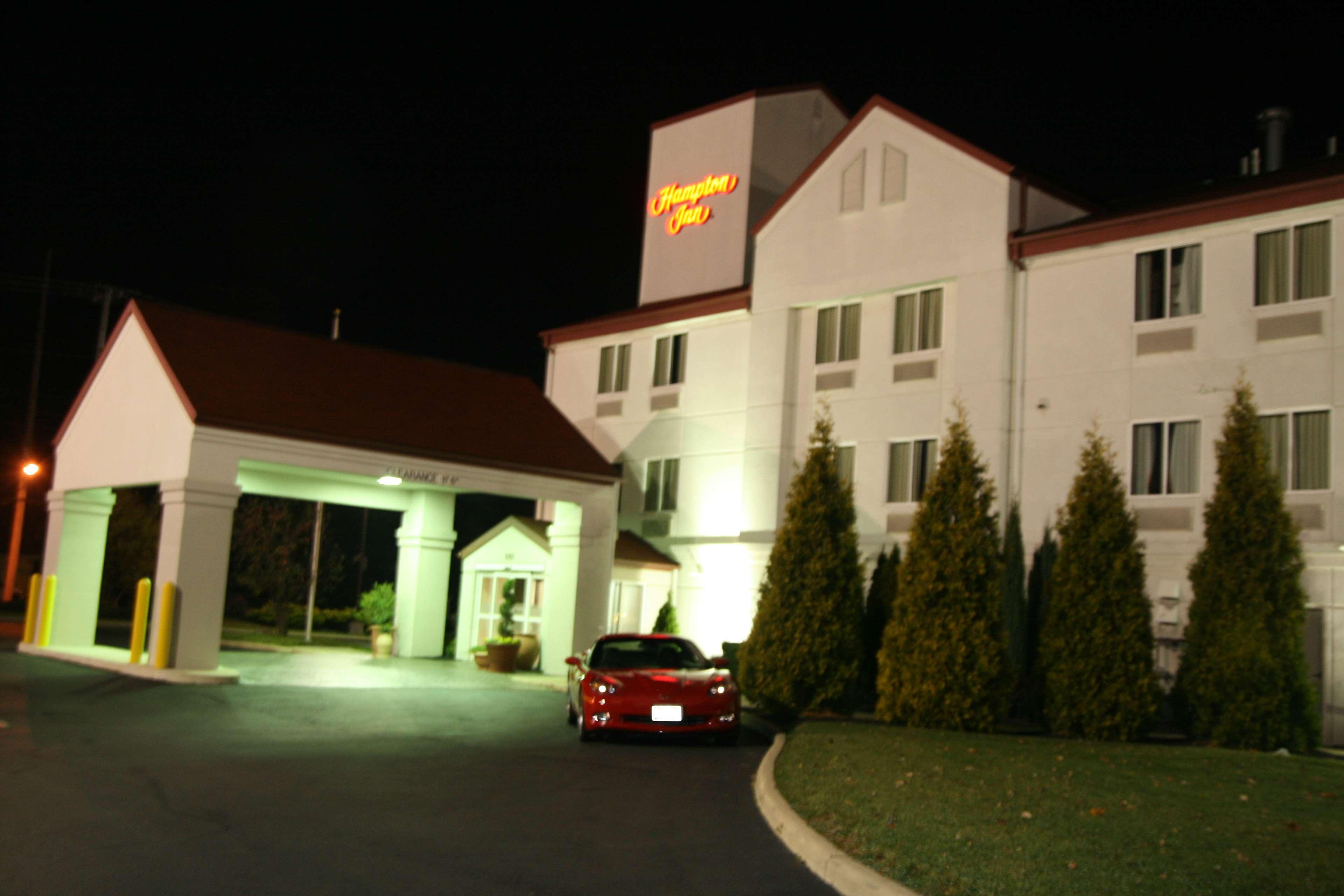Hampton Inn Sandusky-Central Exterior foto